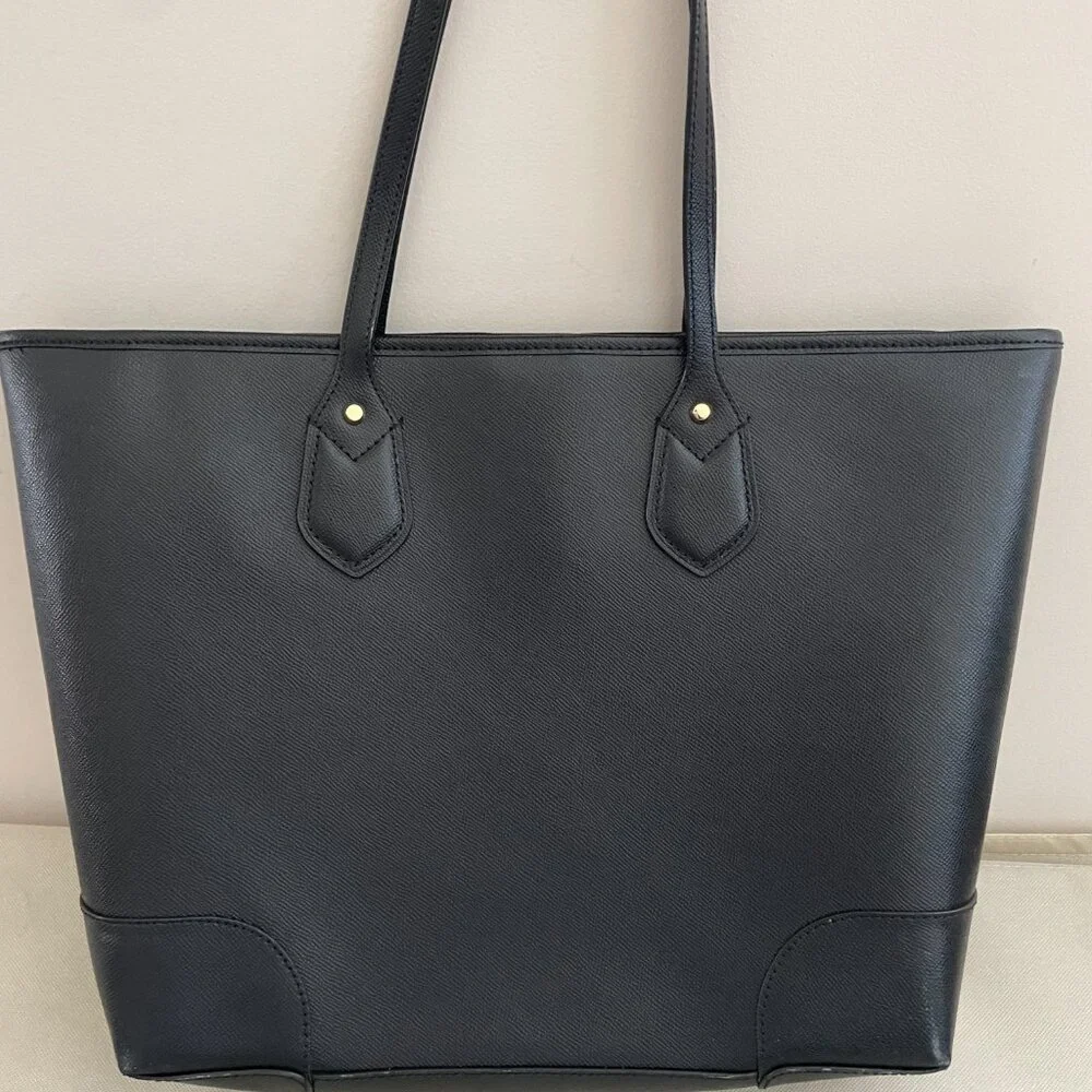 Michael Kors - Picture 2 of 5